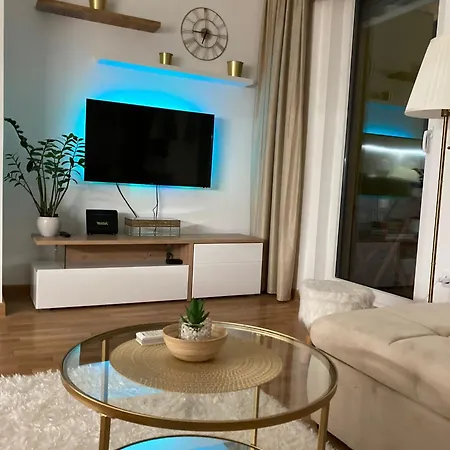 10 Lux Apartament *