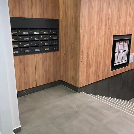 10 Lux Apartament Nowy Sad